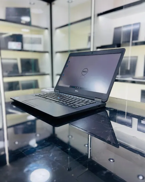 DELL LATITUDE E7470 I5-6300U 8GB 256GB SSD