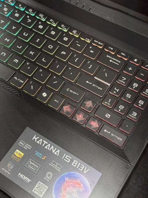 MSI KATANA 15 I7-13620H 16GB DDR 5 512GB SSD NVME RTX 4060 8GB 2K 165Hz