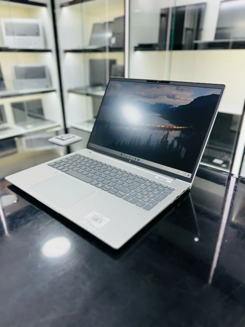 HP ELITEBOOK 655 G11 RYZEN 7 7735U 16GB DDR 5 512GB SSD NVME