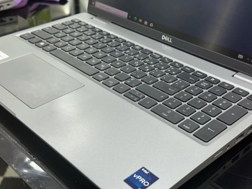 DELL LATITUDE 5531  INTEL i7-12800H 32GB 1TB SSD