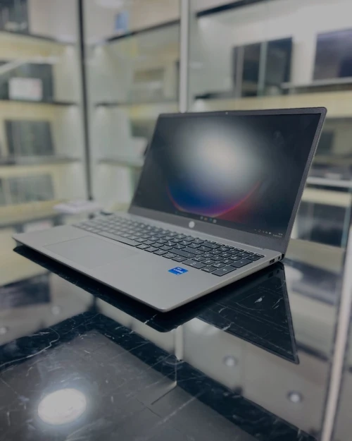HP 250 G10  I7-1355u16GB 256GB SSD