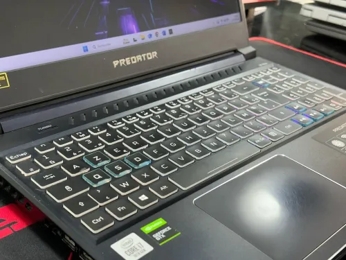 ACER PREDATOR HELIOS 300 i7-10750H 32GB 512GB SSD GTX 1660TI 6GB VRAM