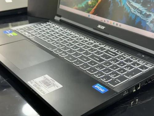 ACER SHADOW  i7-13620H 16GB 512GB SSD RTX 4060 8GB VRAM