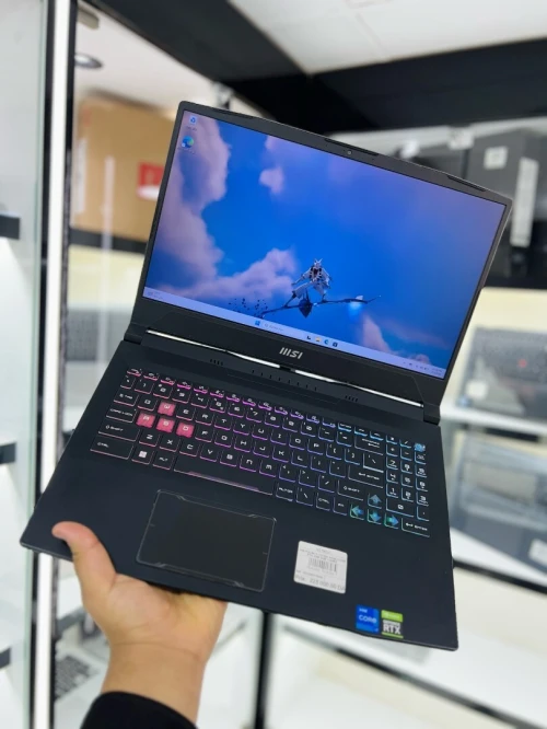MSI PULSE 15 I7-13700H 16GB DDR5 512GB SSD RTX 4060 8GB 144Hz