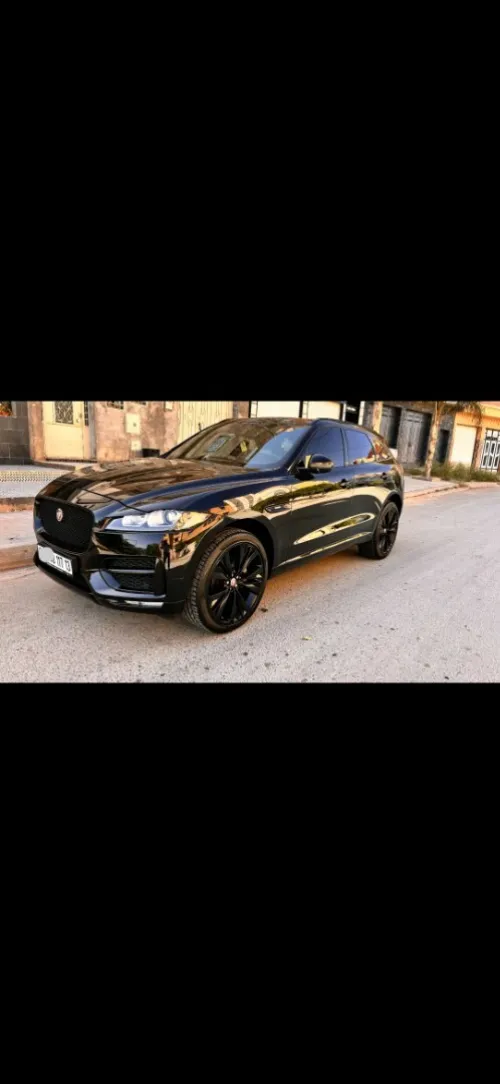 Jaguar F pace 2017 R sport