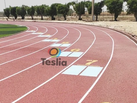 terrains multisports et pistes d'athlétismes aire de jeux 