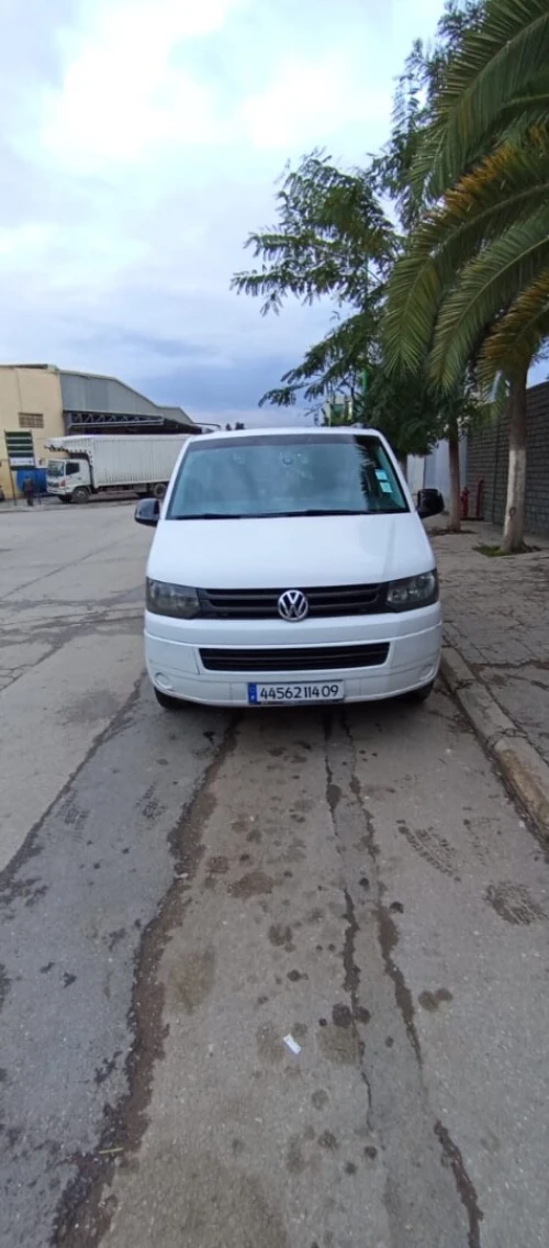 Location transporteur 9 places avec chauffeur 