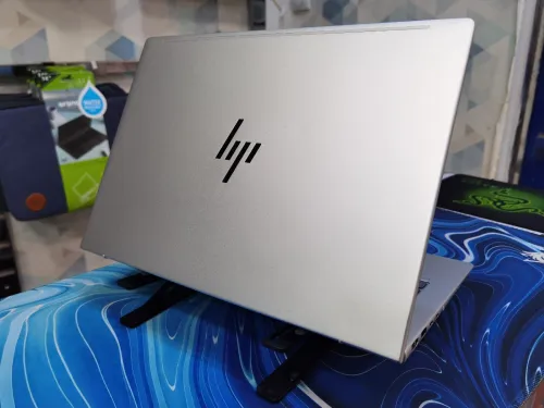 HP ELITEBOOK 6 G1AH 14 RYZEN 5 PRO 215 16GB DDR5 512SSD NEUF