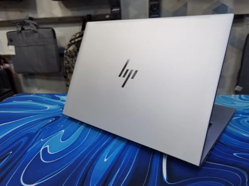 HP ELITEBOOK 840 G9 CORE I5 1240P 16GB DDR5 256SSD