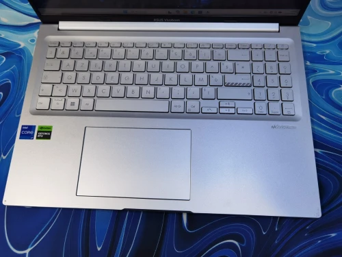 ASUS VIVOBOOK 16 I7 12650H RTX 3050 16GB 512GB SSD 16P