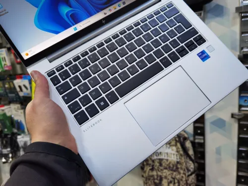 HP ELITEBOOK 840 G10 I7 1335U 13ÈME 16GB DDR5 512SSD 14P