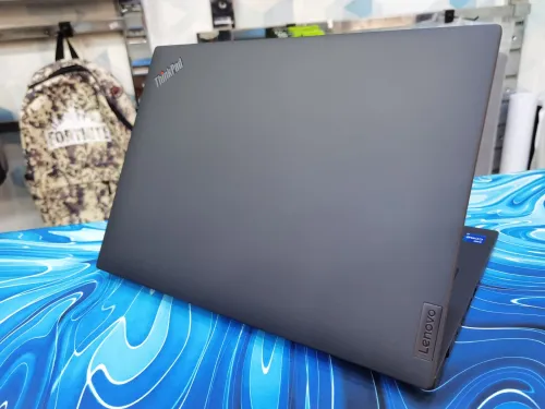 LENOVO THINKPAD T14 GEN 4 CORE I7 1335U 13ÈME 32GB DDR5 512GB NVME TACTILE