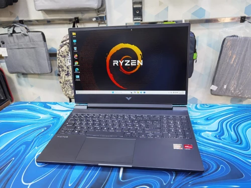 HP VICTUS 15 GAMER RYZEN 5 7535HS RX 6550M 4GB 16GB DDR5 512SSD 15.6P