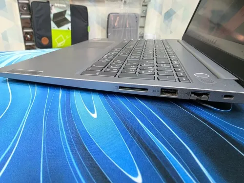LENOVO THINKBOOK 15 G3 RYZEN 7 5700U 16GB DDR4 512GB NVME 15.6P IPS FHD