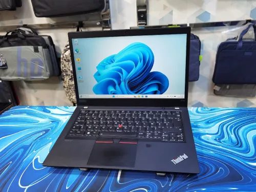LENOVO THINKPAD P14S GEN 2 I7 11ÈME NVIDIA T500 4GB 16GB 512SSD 14P