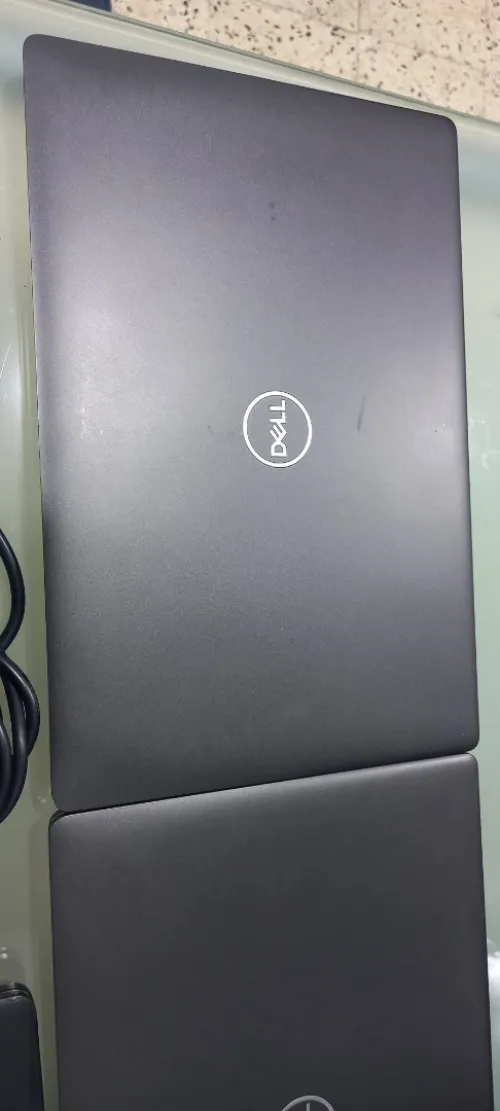 DELL I5 8 EME GÉNÉRATION VENU DE FRANCE 