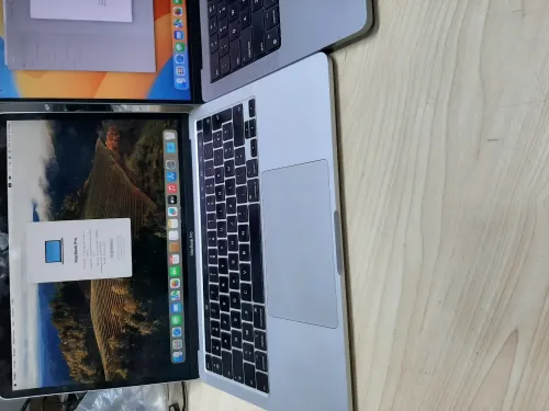 MACBOOK PRO 2020 ET 2021 L ETA 10/10 Garatie 3 mois