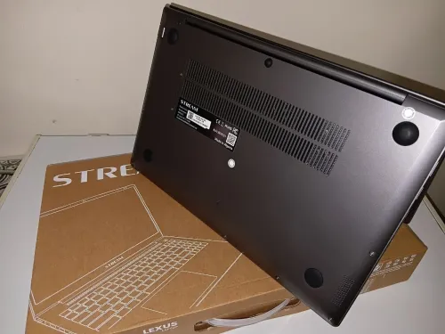 Laptop stream NS15C ram 8g intel i5 12gen