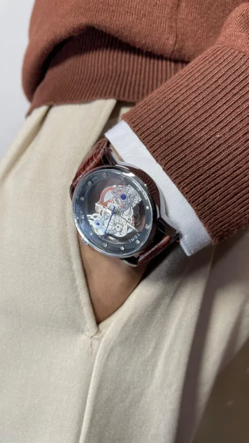 Montre Tomi