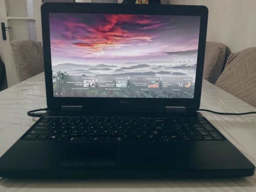 Laptop latitude E5540