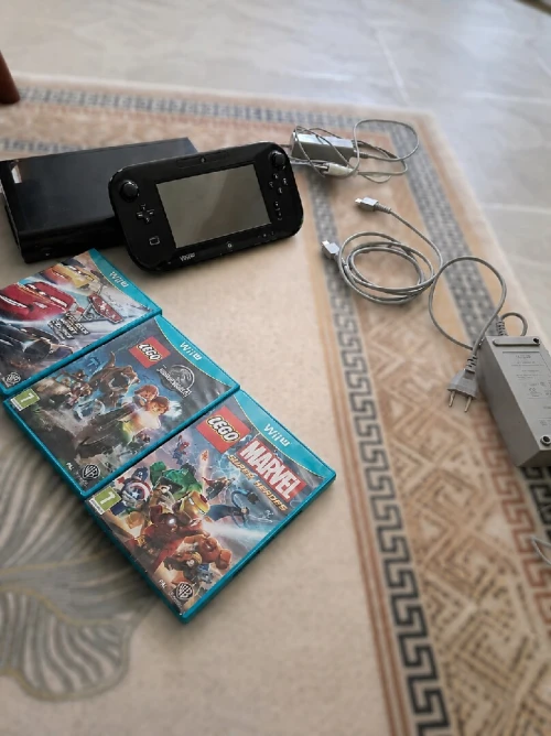 Nintendo Wii U Noir 32GB + GamePad + 3