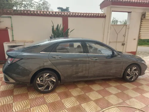 Hyundai Elantra 2025 GLX