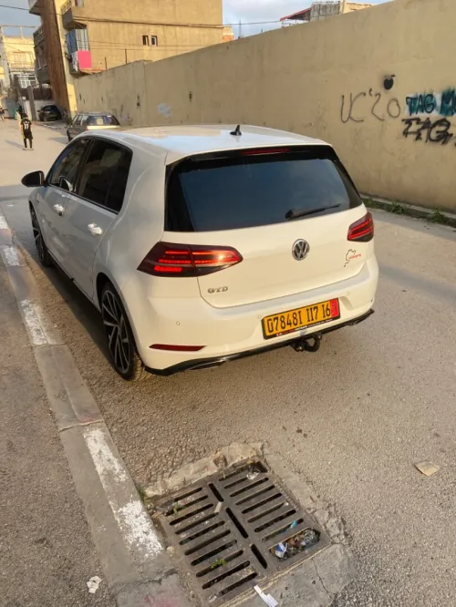 Volkswagen Golf 7 2017 Confortline