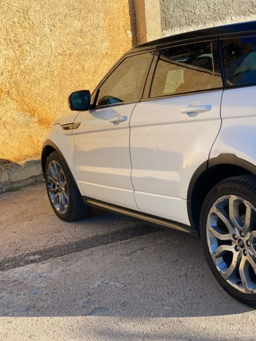 Land Rover Land Rover  2013 Premium 