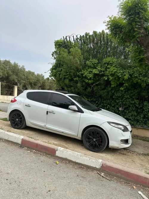 Renault megane 3 gtlin 2011 