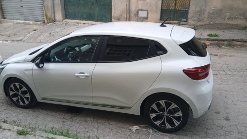Renault Clio 5  2023 Evolution