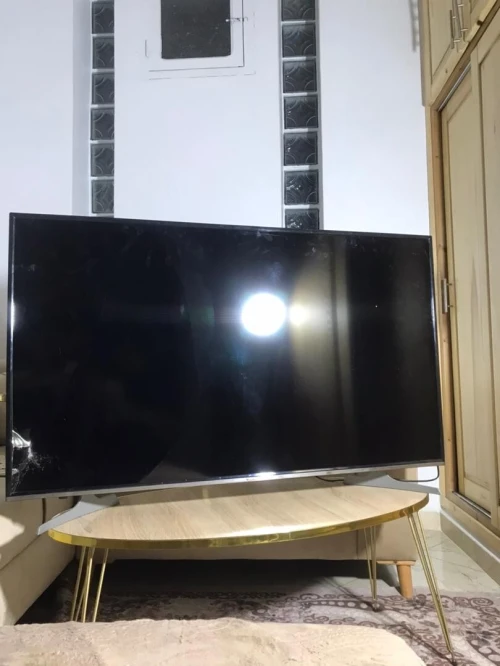Télévision condor smart cassé