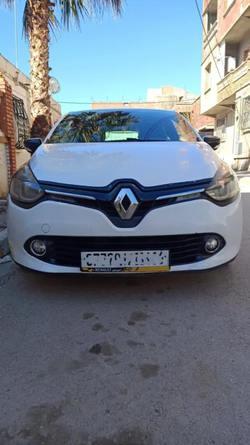 Renault Clio 4 2014 Seventeen