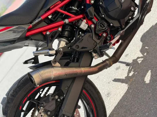 Kawasaki Z900 2025