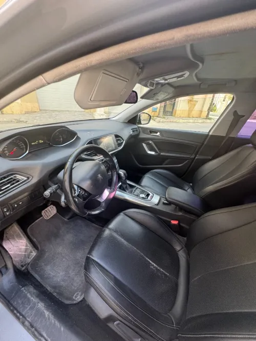 Peugeot 308 2016 Active plus avec toi