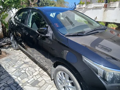 Toyota Corolla 2015 Noir premium