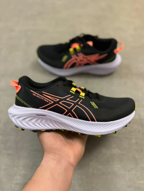 BASKET ASICS TRAIL POUR FEMME