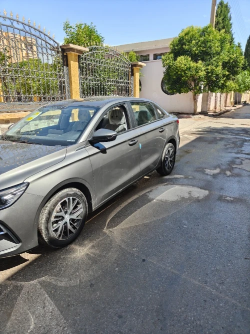 Geely Emgrand 2026 