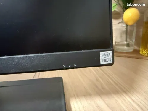 Lenovo ThinkCentre M90a  All-in-One 23.8 Full HD
