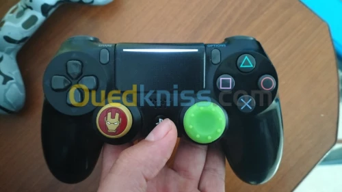 Manette PS4 V2 Original avec antichocs 