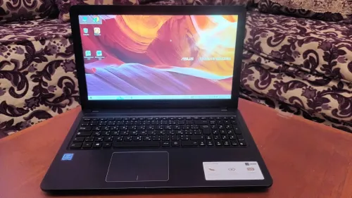 Vend PC portable ASUS VIVOBOOK  