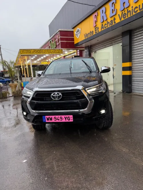 Toyota Hilux 2026 Omani