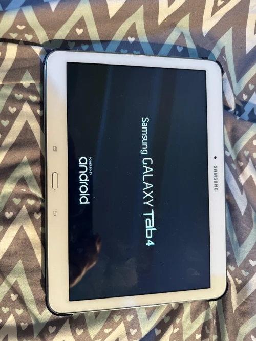 Tablette Samsung Galaxy Tab 4 10.1 16GB - Blanc - WiFi, avec coque de protection, acheté en France Samsung