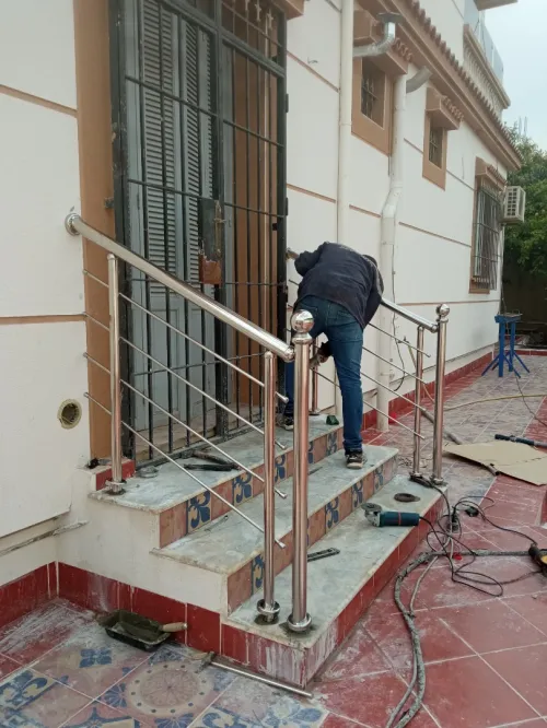 Rampe d'escalier inox et garde corps  