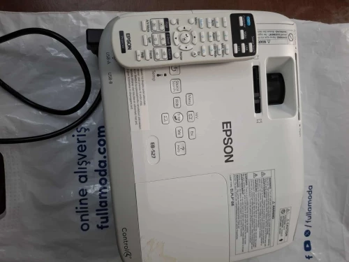 Data show vidéoprojecteur projector Epson EB-S27 H694B