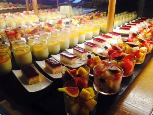 STAGES PRATIQUES  EN HÔTELLERIE ET GASTRONOMIE EN ESPAGNE