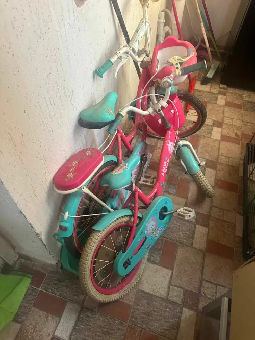 2 vélos enfants دراجتان للأطفال