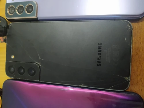 Samsung galaxy s21plus s22 