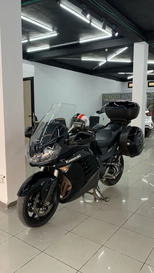 Kawazaki GTR 1400 2018