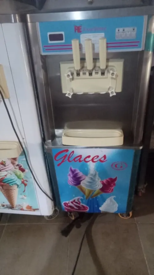 MACHINE A GLACE EXCELLENCE