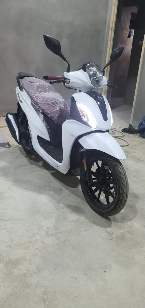 Sym ST 200 